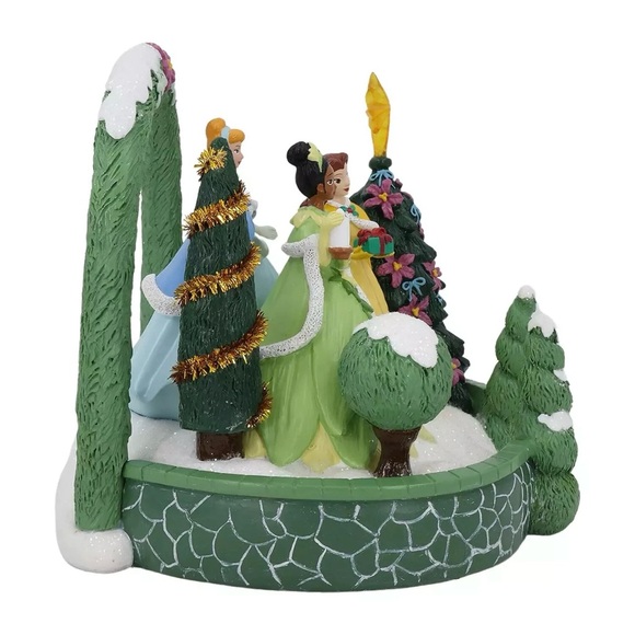 NEW Disney Princesses Topiary Village Accessory Table Decor St. Nicholas Square - Picture 3 of 6